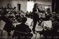 Казанский оркестр La Primavera играет в деревнях популярную классику